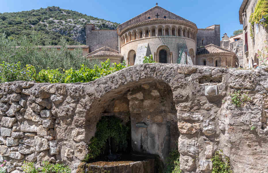 Francia - Saint-Guilhem-le-Désert 005.jpg